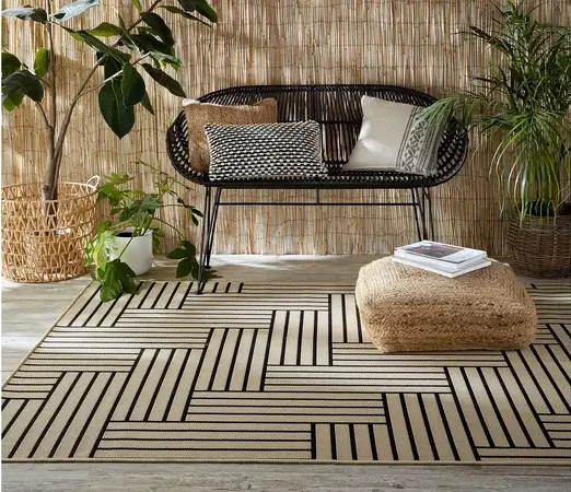 Outdoor-Carpets-6-1.webp