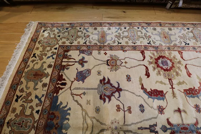 Turkish Exquisite Carpet - Image 3